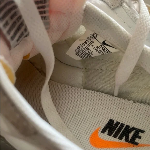 Nike Waffle Trainer 2 "White/Metallic Silver" Sneakers - Picture 9 of 10